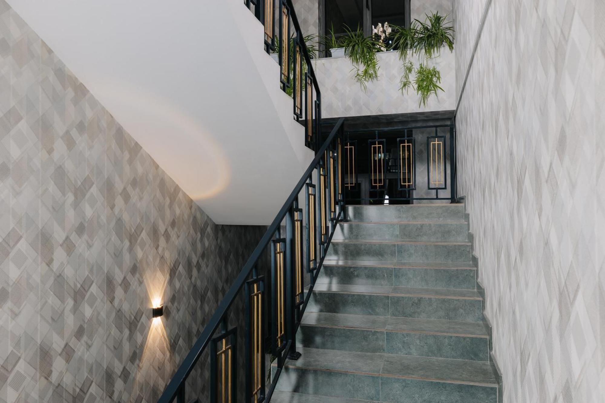 Resident Hotel Ташкент Екстериор снимка